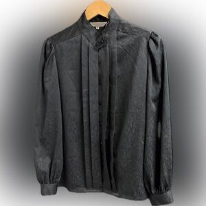 Vintage Susan Van Heusen Elegant Black Jacquard Blouse